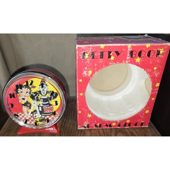 Vintage 'Old Fashioned' Red Betty Boop Alarm Clock 1983 WORKS - Picture 2 of 13